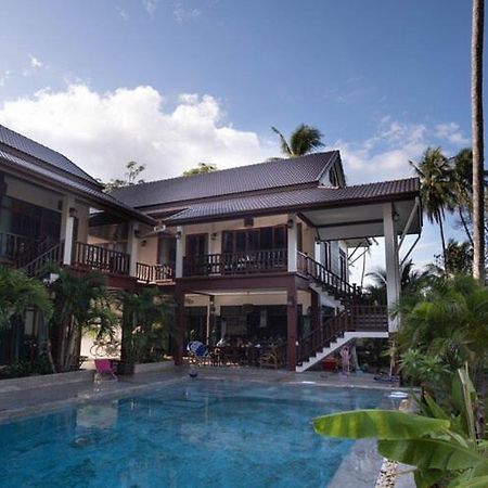 Coconut Tree Homestay Ban Wa Thon Extérieur photo